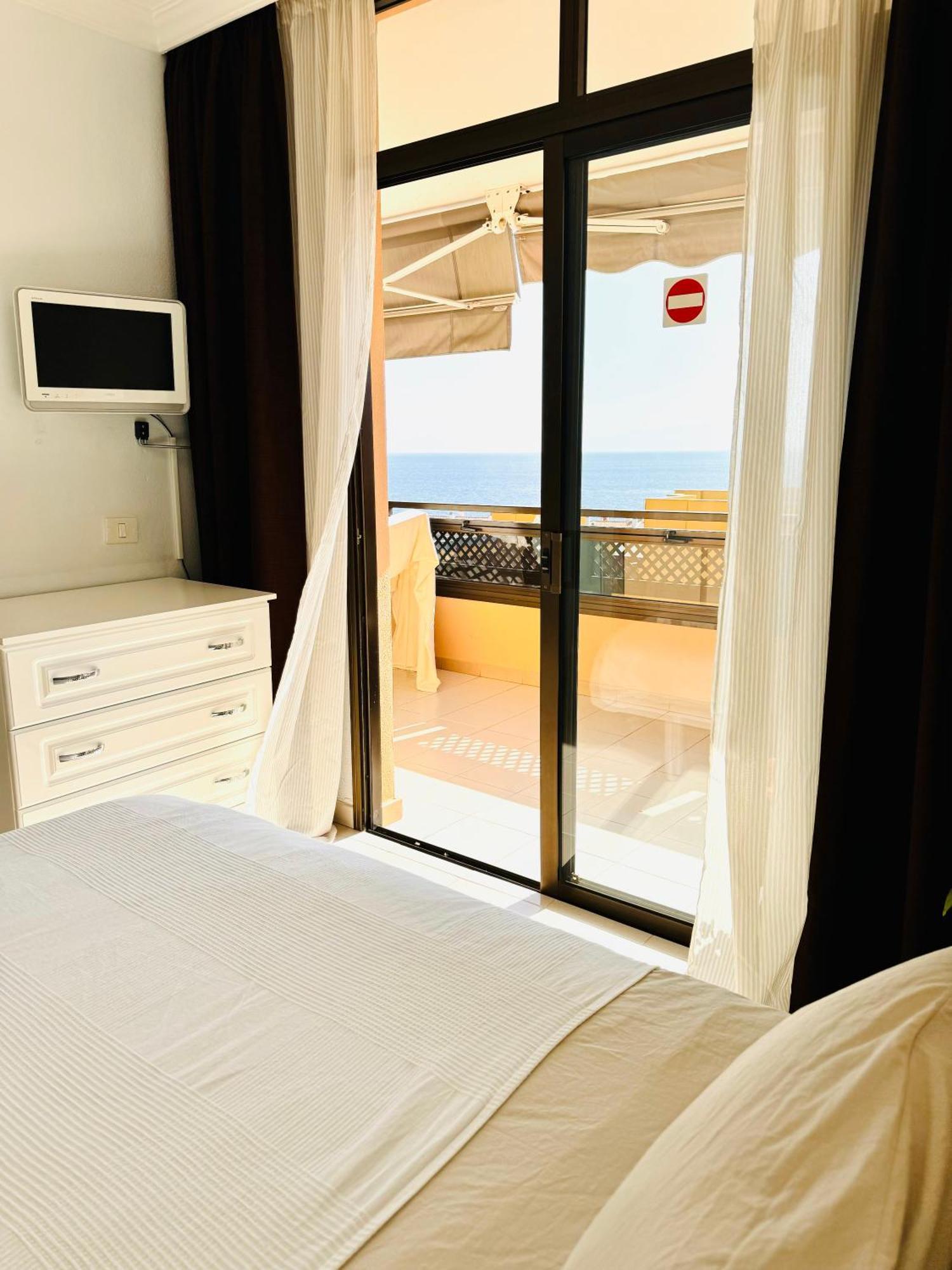 Casa Hugo - Ocean View, Quiet Pool, Fibre Net, Los Gigantes Puerto de Santiago  Dış mekan fotoğraf